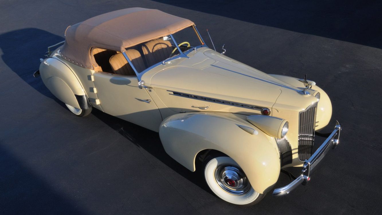 Click to Enlarge-Esc to Close myimgs/ArtDecoCars1937-60/1940 Packard.jpg